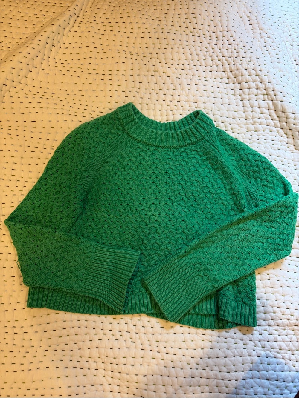 Alice + Olivia Bright Green Cable Knit Crewneck Cropped Sweater